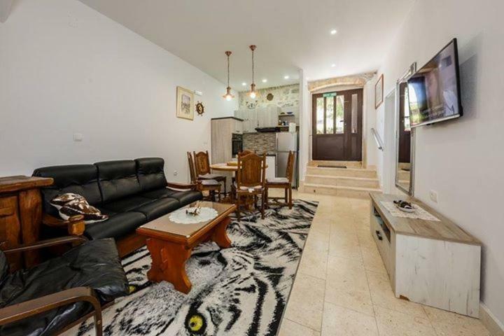 Apartman Lavanda Kaštela المظهر الخارجي الصورة